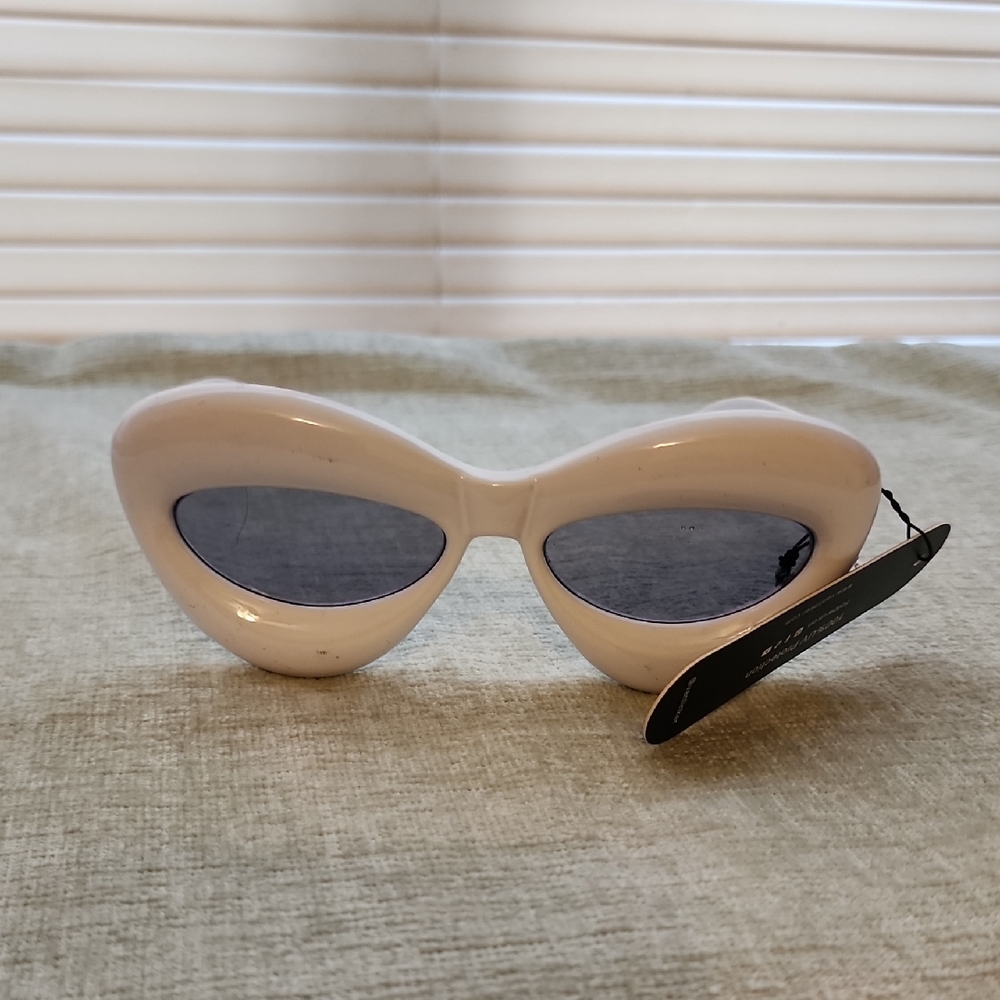 VANLINKER STYLISH WHITE SUNGLASSES